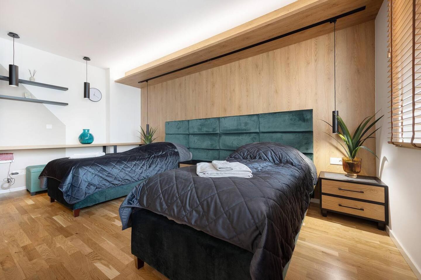 M&M Living In Hannover City Exterior photo